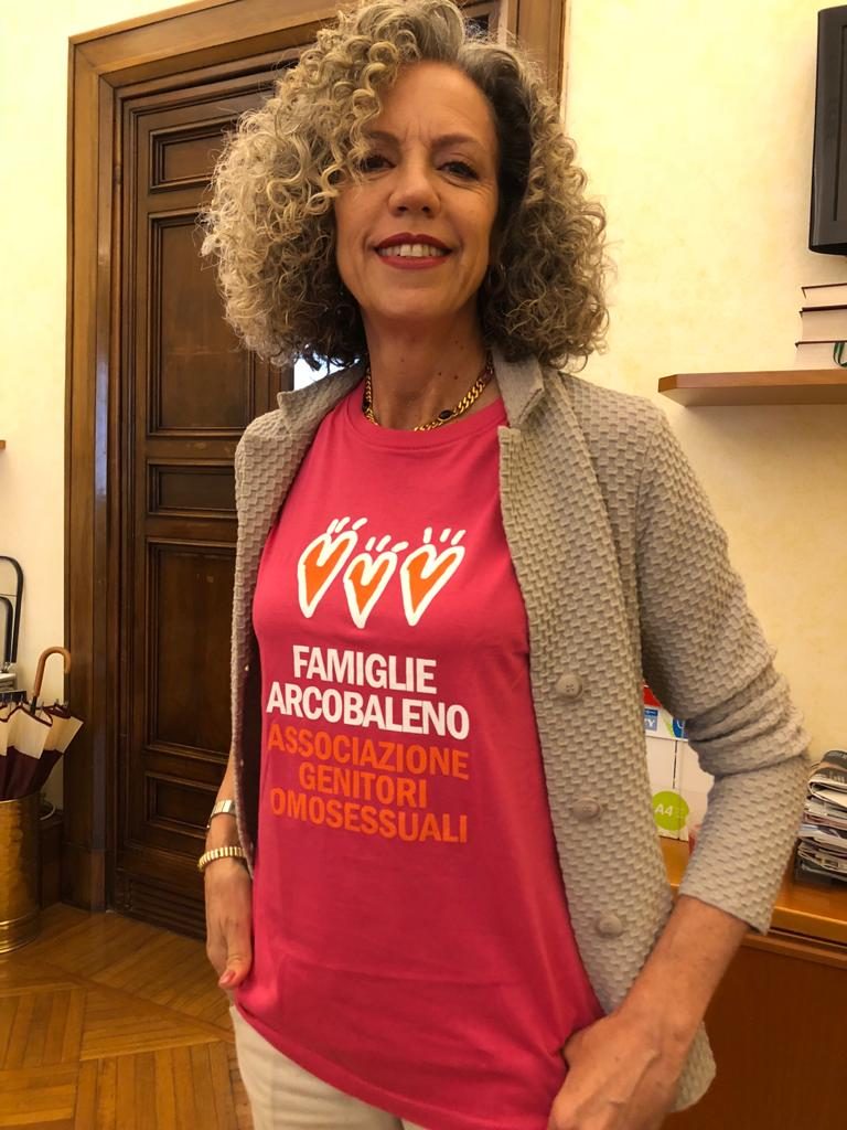 Sentenza a Bologna: passo avanti per i diritti dei bambini arcobaleno.