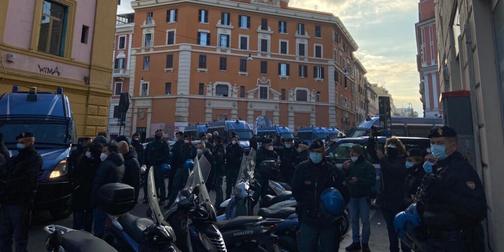 Roma: su sgomberi triste cerchiobottismo, differenze ci sono